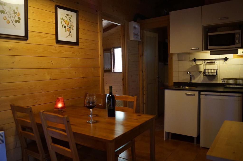 Camping Maçanet de Cabrenys Zewnętrze zdjęcie
